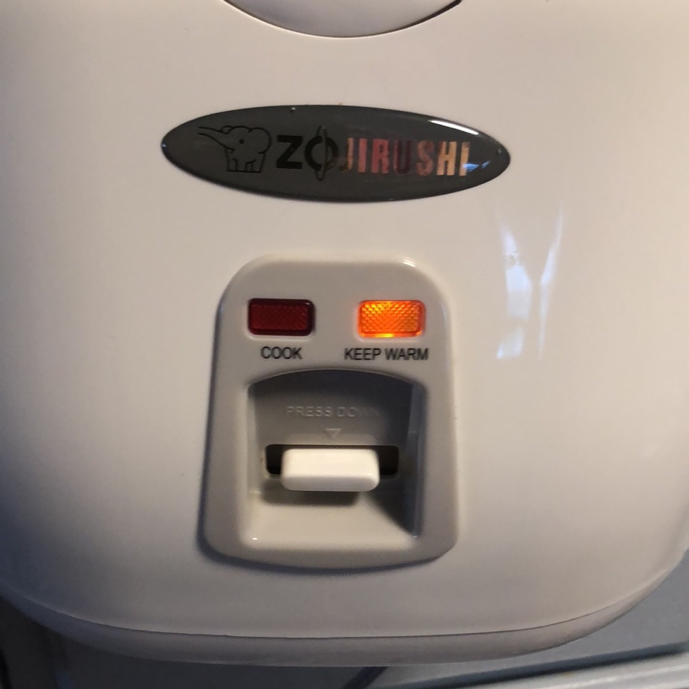 Zojirushi Rice cooker - Picture 9 of 14
